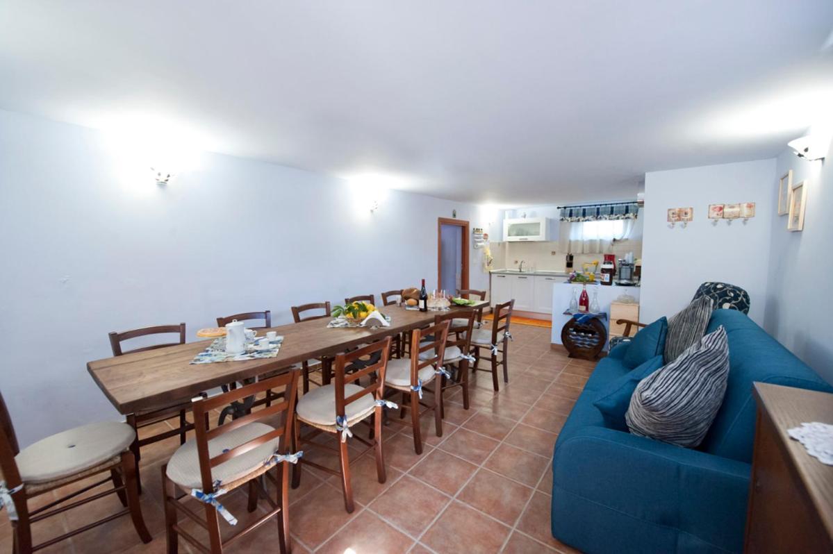 Casale La Rovere Montalto di Castro Luaran gambar