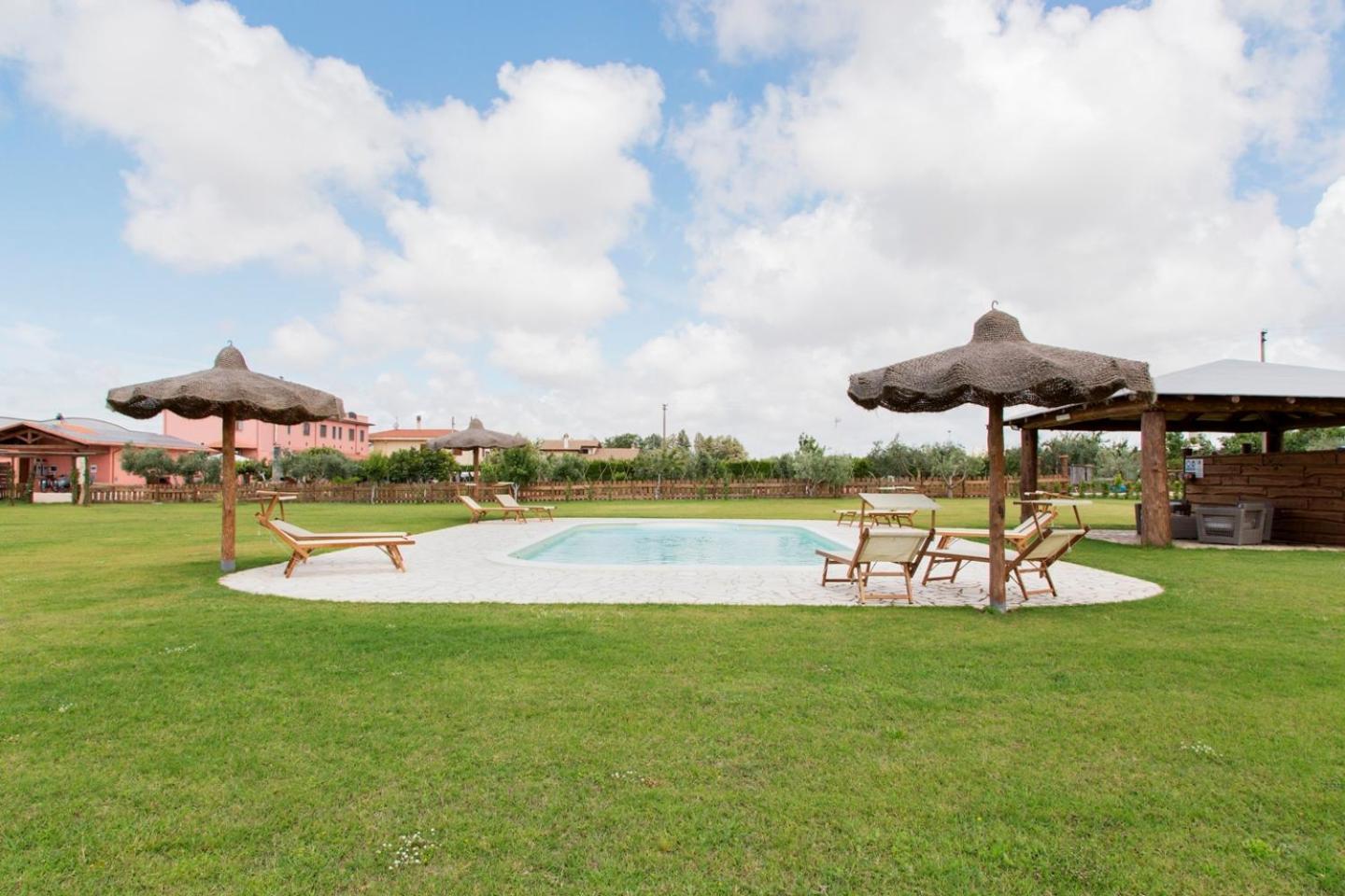 Casale La Rovere Montalto di Castro Luaran gambar
