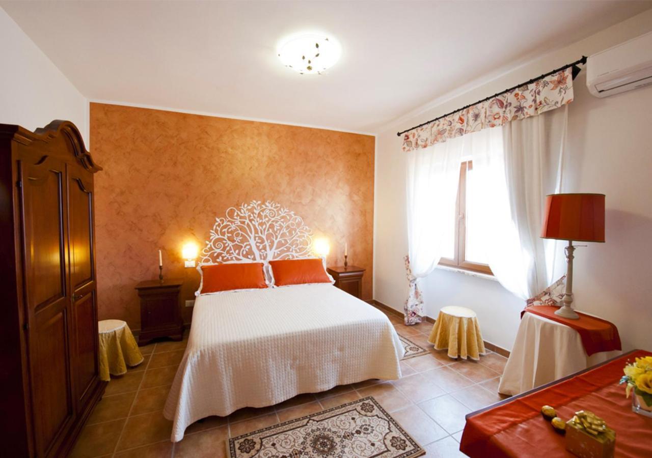 Casale La Rovere Montalto di Castro Luaran gambar