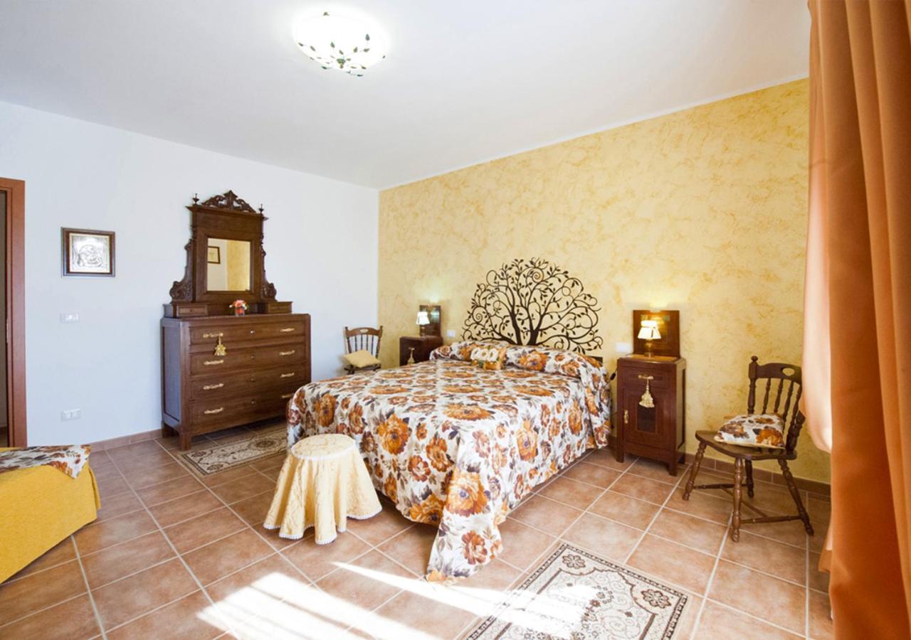 Casale La Rovere Montalto di Castro Luaran gambar